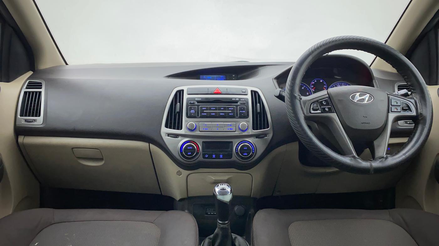 2013 Hyundai i20 SPORTZ 1.4 CRDI, Diesel, Manual, 91,676 km, Dashboard