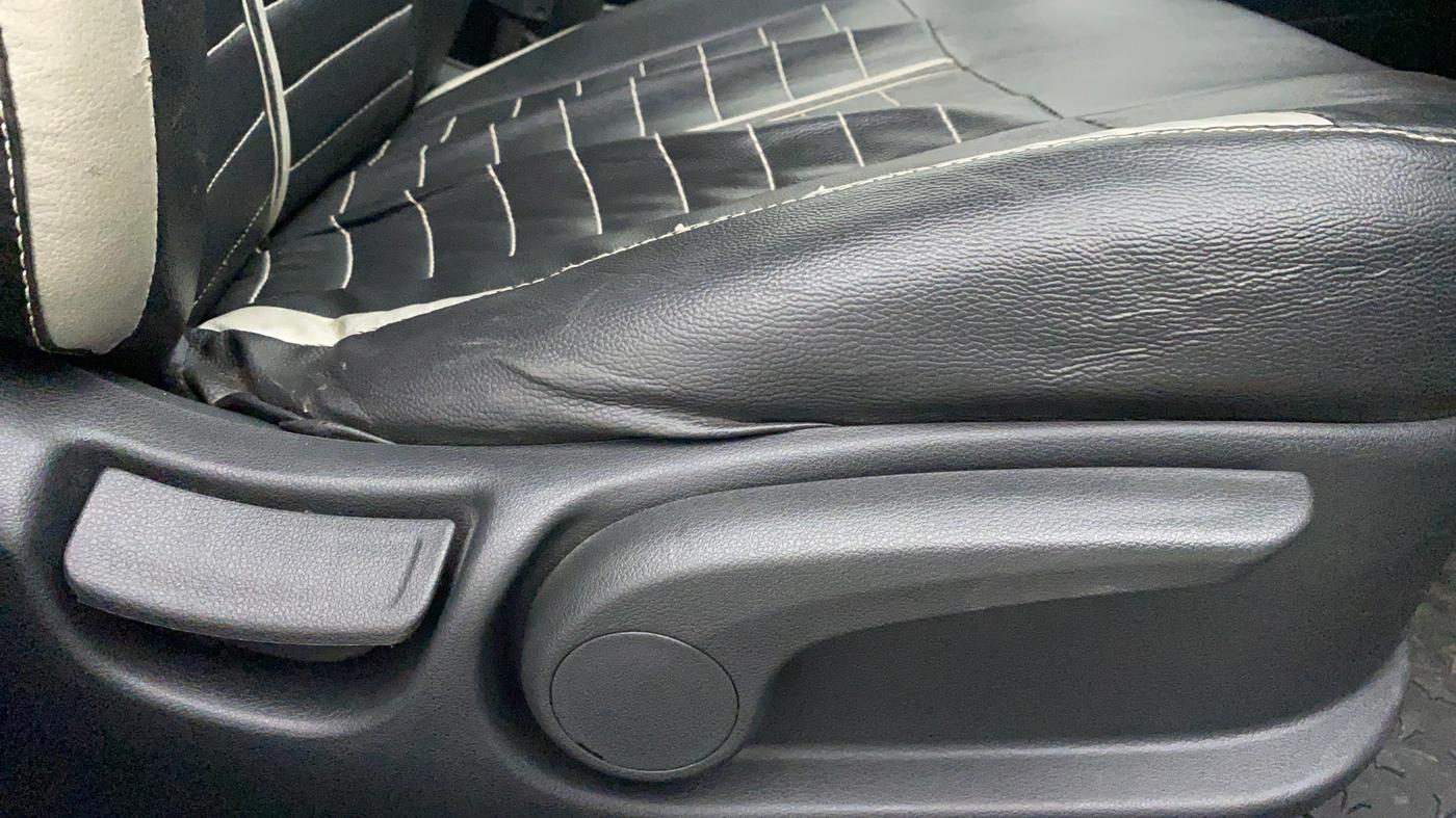 2018 Hyundai Verna 1.6 SX VTVT, Petrol, Manual, 32,097 km, Driver Side Adjustment Panel