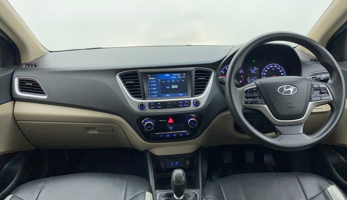 2018 Hyundai Verna 1.6 SX VTVT, Petrol, Manual, 32,097 km, Dashboard