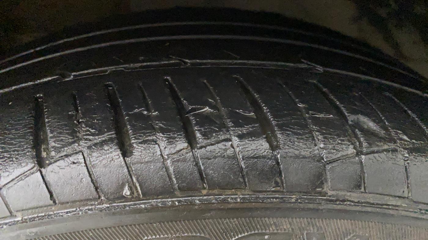 2018 Hyundai Verna 1.6 SX VTVT, Petrol, Manual, 32,097 km, Left Rear Tyre Tread