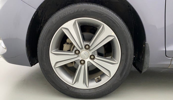 2018 Hyundai Verna 1.6 SX VTVT, Petrol, Manual, 32,097 km, Left Front Wheel