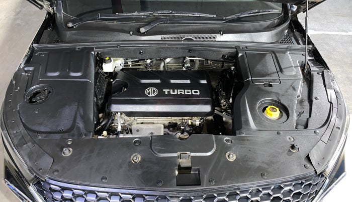2021 MG HECTOR PLUS SHARP 1.5 PETROL TURBO HYBRID MT 6-STR, Petrol, Manual, 27,661 km, Engine View