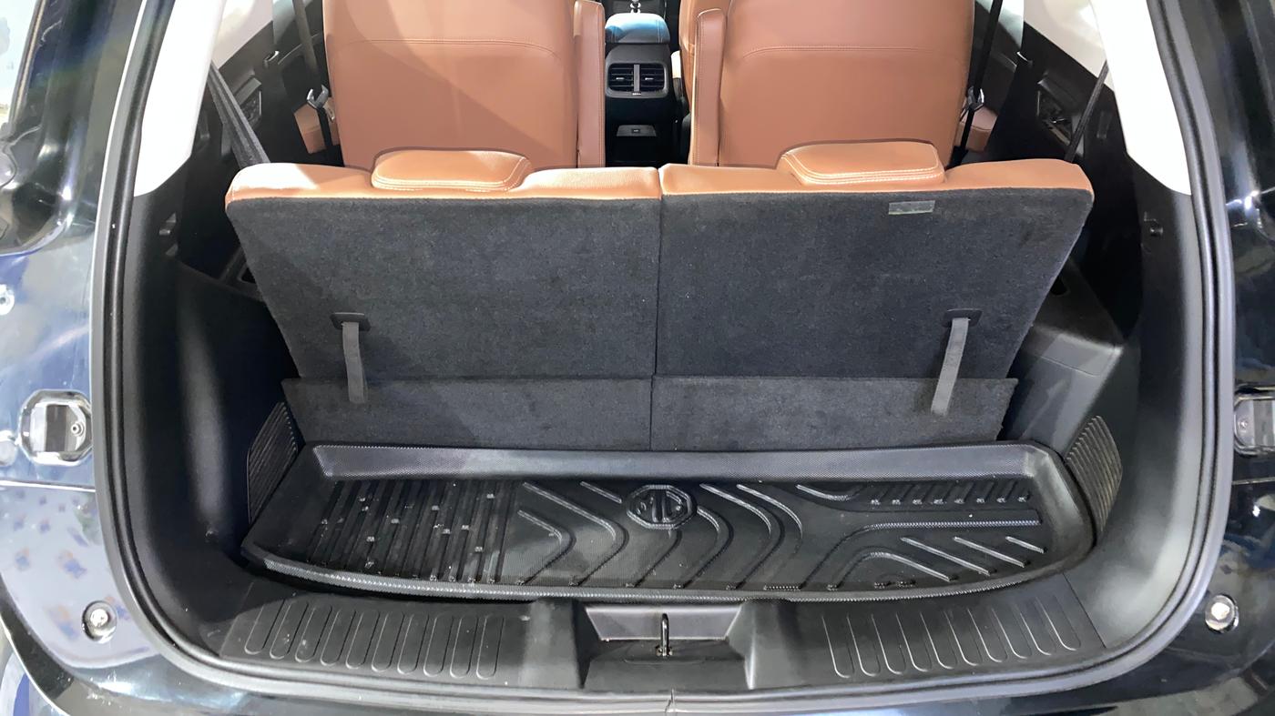 2021 MG HECTOR PLUS SHARP 1.5 PETROL TURBO HYBRID MT 6-STR, Petrol, Manual, 27,661 km, Boot Inside