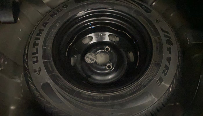 2017 Renault Kwid CLIMBER 1.0, Petrol, Manual, 39,554 km, Spare Tyre