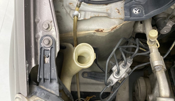 2013 Honda Brio S MT, Petrol, Manual, 65,028 km, Front windshield - Wiper bottle cap missing