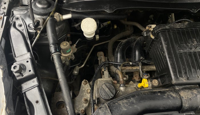 2014 Maruti Swift VXI, Petrol, Manual, 8,982 km, Engine View - Right