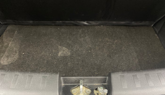 2014 Maruti Swift VXI, Petrol, Manual, 8,982 km, Boot Inside