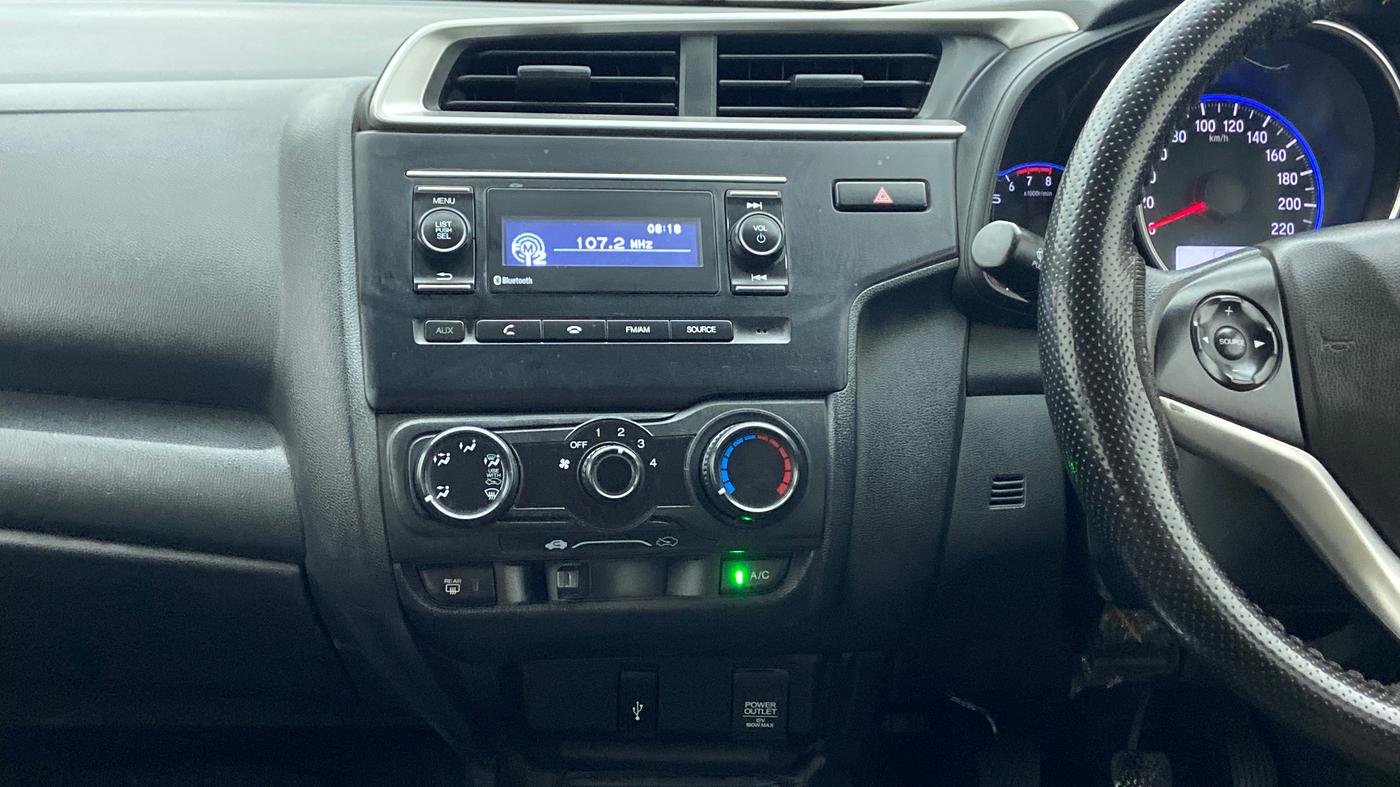 2018 Honda Jazz 1.2 S MT, Petrol, Manual, 50,520 km, Air Conditioner