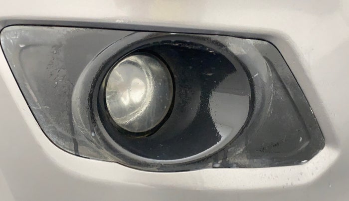 2014 Maruti Wagon R 1.0 LXI, CNG, Manual, 1,23,475 km, Right fog light - Not working