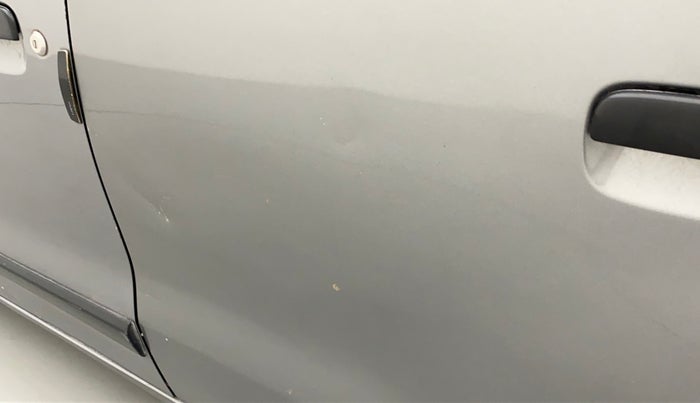 2014 Maruti Wagon R 1.0 LXI, CNG, Manual, 1,23,475 km, Rear left door - Minor scratches