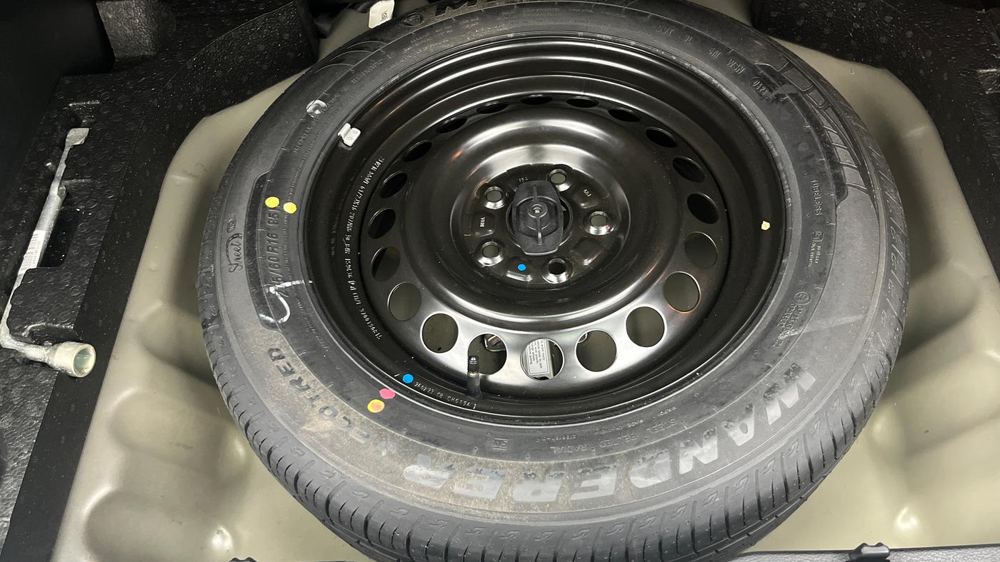 2023 Maruti BREZZA ZXI + SMART HYBRID, Petrol, Manual, 22,146 km, Spare Tyre