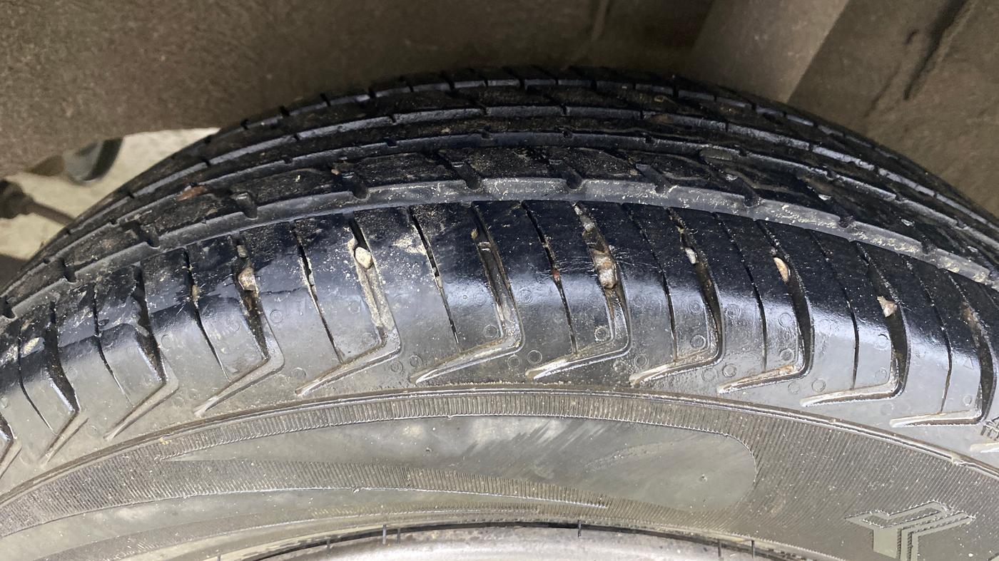 2018 Renault Kwid RXT 1.0 (O), Petrol, Manual, 58,564 km, Left Rear Tyre Tread