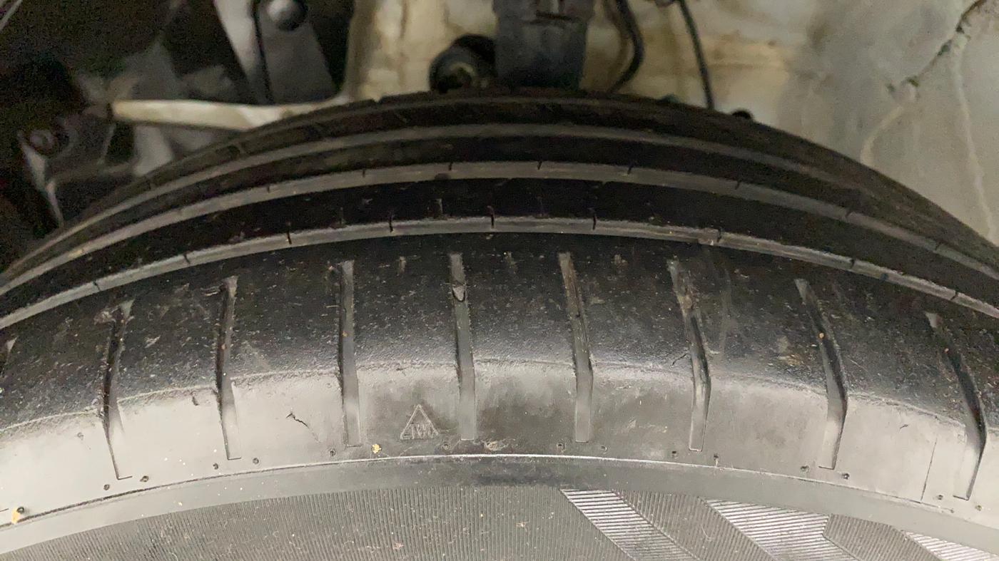 2017 Honda WR-V 1.2 i-VTEC VX MT, Petrol, Manual, 49,898 km, Left Front Tyre Tread