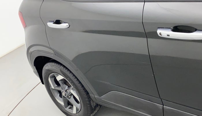 2019 Hyundai VENUE SX PLUS 1.0 TURBO DCT, Petrol, Automatic, 47,936 km, Right rear door - Minor scratches