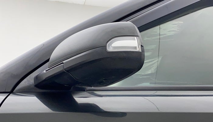 2019 Hyundai VENUE SX PLUS 1.0 TURBO DCT, Petrol, Automatic, 47,936 km, Left rear-view mirror - Mirror motor not working