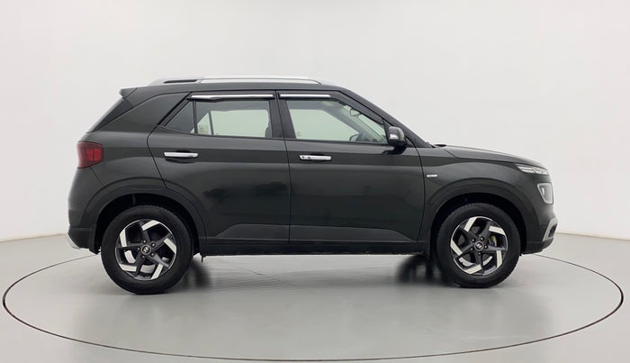 2019 Hyundai VENUE SX PLUS 1.0 TURBO DCT, Petrol, Automatic, 47,936 km, Right Side View