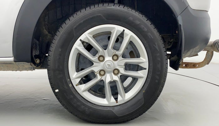 2020 Renault TRIBER 1.0 RXT AT, Petrol, Automatic, 11,256 km, Left Rear Wheel