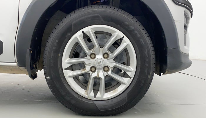 2020 Renault TRIBER 1.0 RXT AT, Petrol, Automatic, 11,256 km, Right Front Wheel