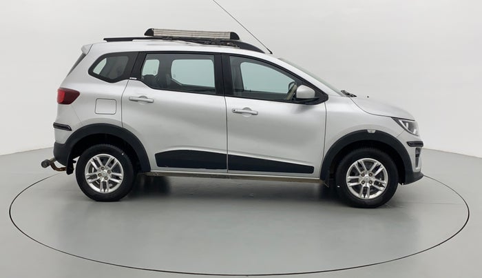 2020 Renault TRIBER 1.0 RXT AT, Petrol, Automatic, 11,256 km, Right Side View