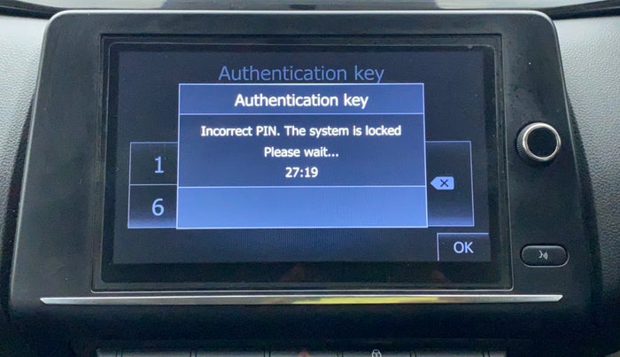 2020 Renault TRIBER 1.0 RXT AT, Petrol, Automatic, 11,256 km, Infotainment System