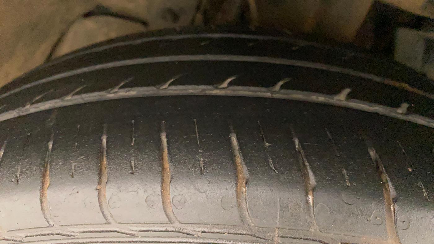 2021 Tata TIGOR XZA PLUS PETROL, Petrol, Automatic, 36,586 km, Left Front Tyre Tread