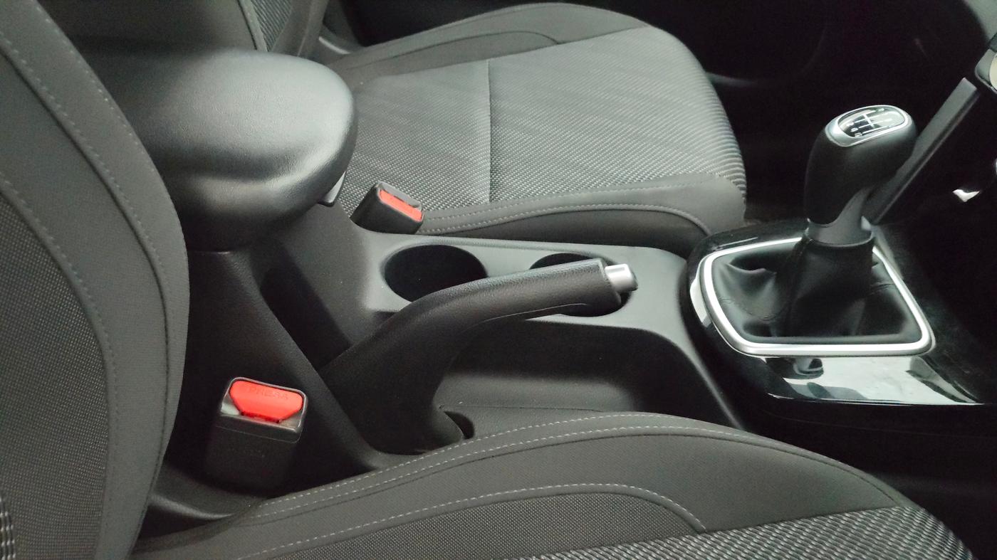 2023 KIA SELTOS HTK PLUS 1.5, Petrol, Manual, 15,298 km, Gear Lever