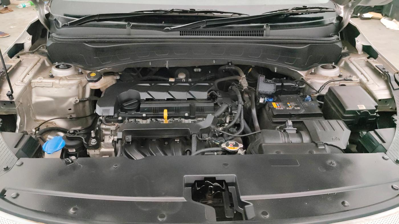 2023 KIA SELTOS HTK PLUS 1.5, Petrol, Manual, 15,298 km, Engine View