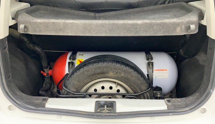2020 Maruti New Wagon-R LXI CNG 1.0, CNG, Manual, 86,529 km, Boot Inside
