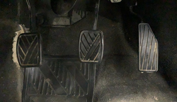 2020 Maruti New Wagon-R LXI CNG 1.0, CNG, Manual, 86,529 km, Pedals