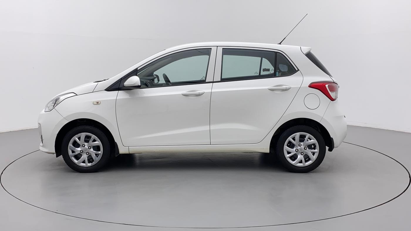2017 Hyundai Grand i10 MAGNA 1.2 KAPPA VTVT, CNG, Manual, 69,479 km, Left Side