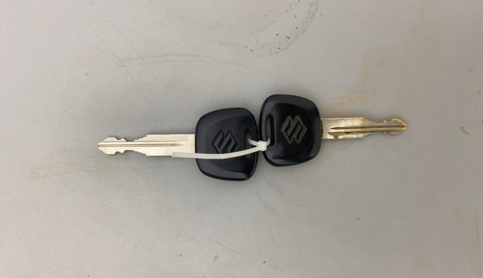 2017 Maruti Eeco 7 STR, Petrol, Manual, 13,946 km, Key Close Up