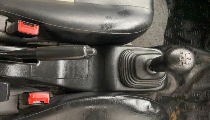 2017 Maruti Eeco 7 STR, Petrol, Manual, 13,946 km, Gear Lever