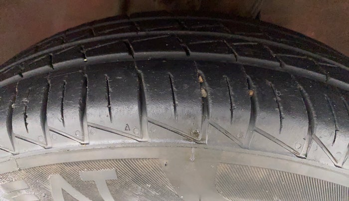 2021 Maruti Alto LXI O, Petrol, Manual, 18,418 km, Right Front Tyre Tread