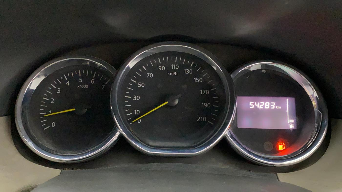 2015 Renault Duster RXL PETROL, Petrol, Manual, 54,271 km, Odometer Image