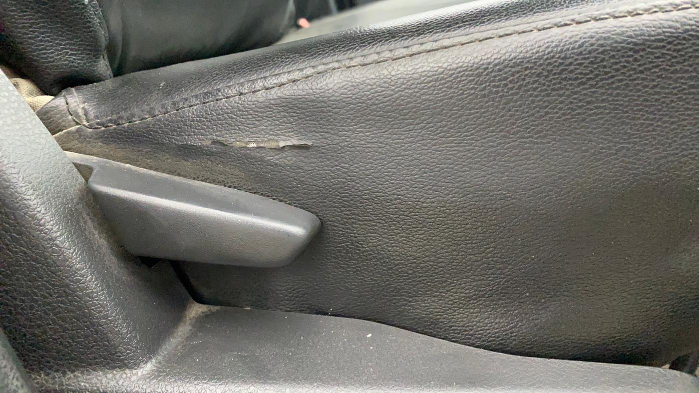 2015 Renault Duster RXL PETROL, Petrol, Manual, 54,271 km, Driver Side Adjustment Panel