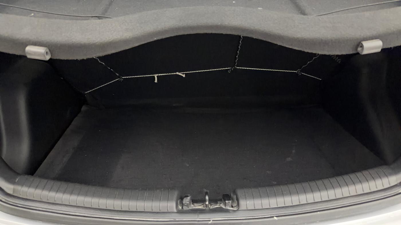 2018 Hyundai Grand i10 SPORTZ 1.2 KAPPA VTVT, Petrol, Manual, 49,829 km, Boot Inside