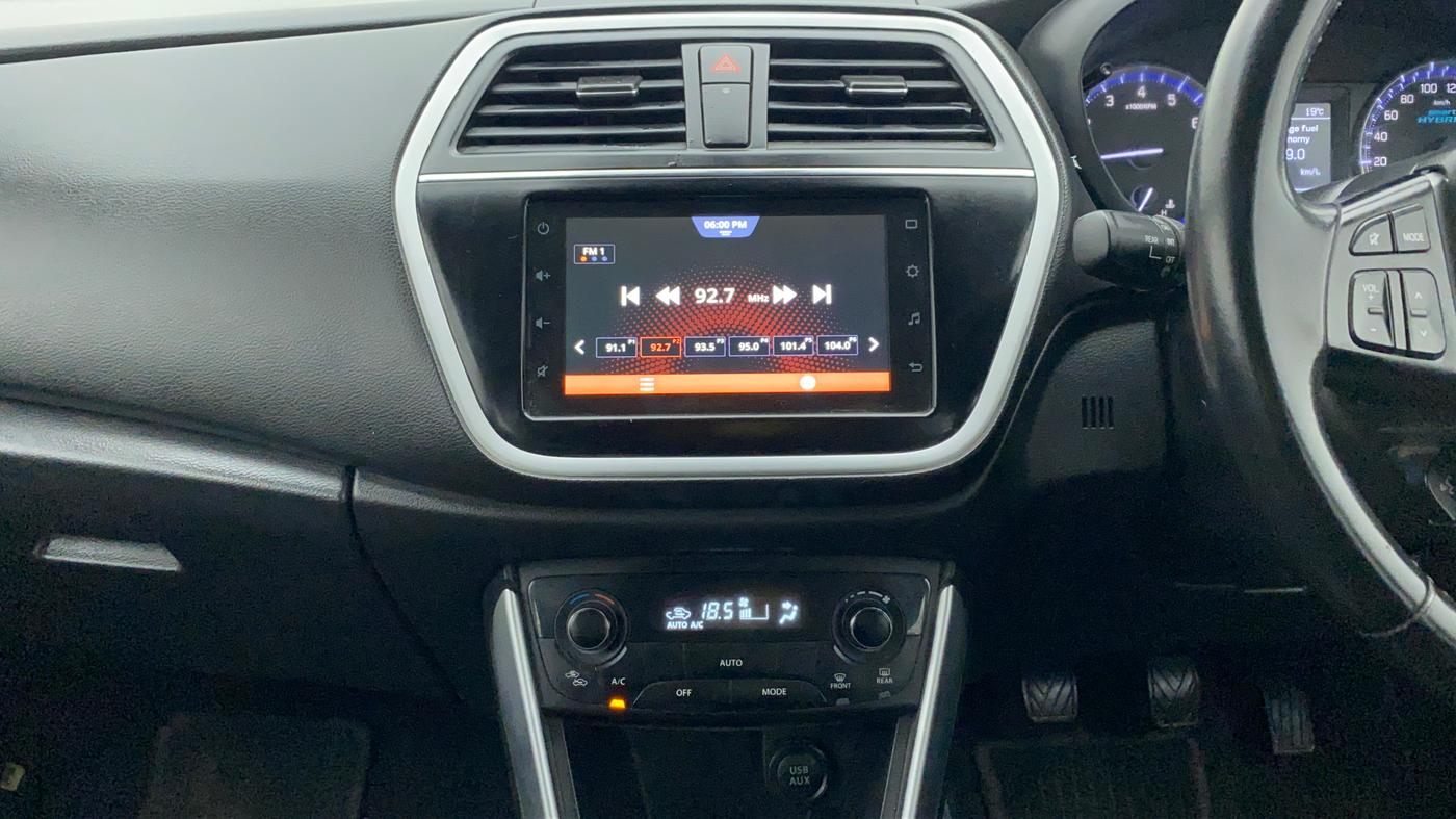 2020 Maruti S Cross ALPHA 1.5 SMART HYBRID, Petrol, Manual, 39,682 km, Air Conditioner