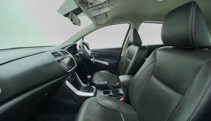 2020 Maruti S Cross ALPHA 1.5 SMART HYBRID, Petrol, Manual, 39,682 km, Right Side Front Door Cabin