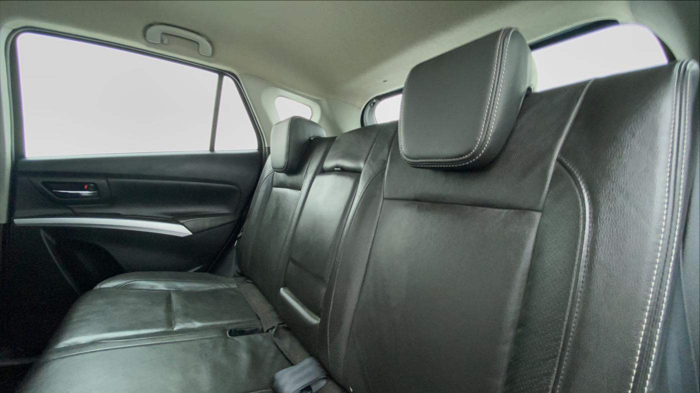 2020 Maruti S Cross ALPHA 1.5 SMART HYBRID, Petrol, Manual, 39,682 km, Right Side Rear Door Cabin