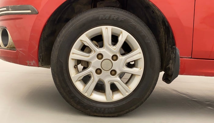 2018 Tata Tiago XZ PETROL, Petrol, Manual, 38,272 km, Left Front Wheel
