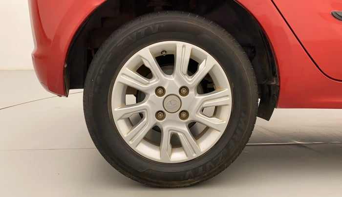 2018 Tata Tiago XZ PETROL, Petrol, Manual, 38,272 km, Right Rear Wheel