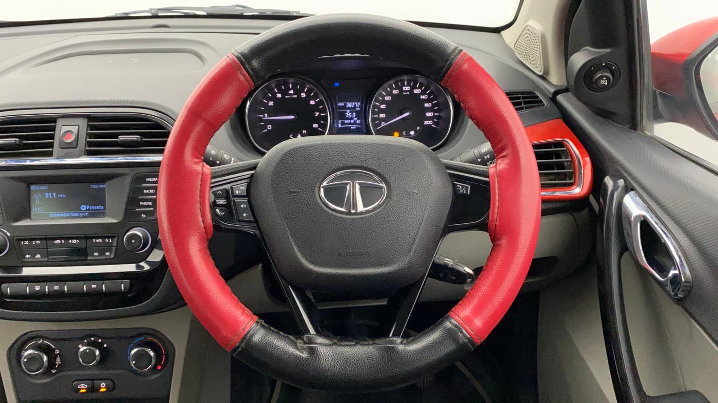 2018 Tata Tiago XZ PETROL, Petrol, Manual, 38,272 km, Steering Wheel Close Up