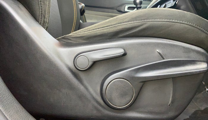 2021 Jeep Compass SPORT 1.4 PETROL, Petrol, Manual, 81,469 km, Driver Side Adjustment Panel