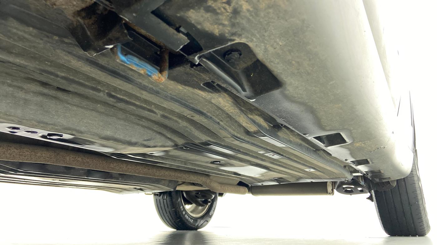 2017 Maruti Vitara Brezza ZDI PLUS DUAL TONE, Diesel, Manual, 98,251 km, Right Side Underbody