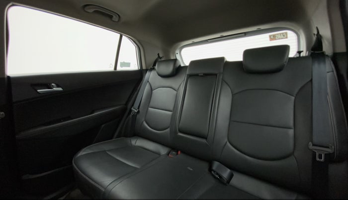 2020 Hyundai Creta SX (O) EXECUTIVE 1.6 PETROL, Petrol, Manual, 22,417 km, Right Side Rear Door Cabin