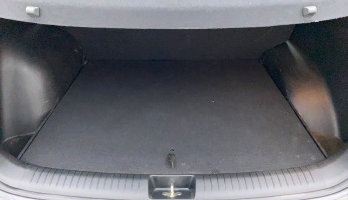 2020 Hyundai Creta SX (O) EXECUTIVE 1.6 PETROL, Petrol, Manual, 22,417 km, Boot Inside
