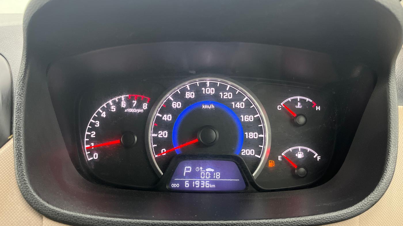 2018 Hyundai Grand i10 SPORTZ AT 1.2 KAPPA VTVT, Petrol, Automatic, 61,935 km, Odometer Image