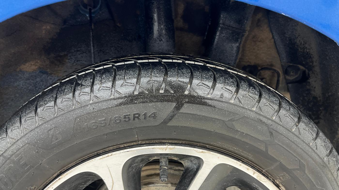 2018 Hyundai Grand i10 SPORTZ AT 1.2 KAPPA VTVT, Petrol, Automatic, 61,935 km, Left Rear Tyre Tread