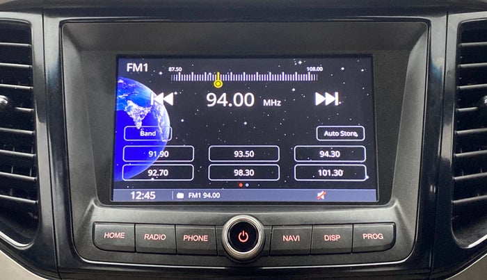 2019 Mahindra XUV300 W8 1.5 DIESEL AMT, Diesel, Automatic, 35,171 km, Infotainment System