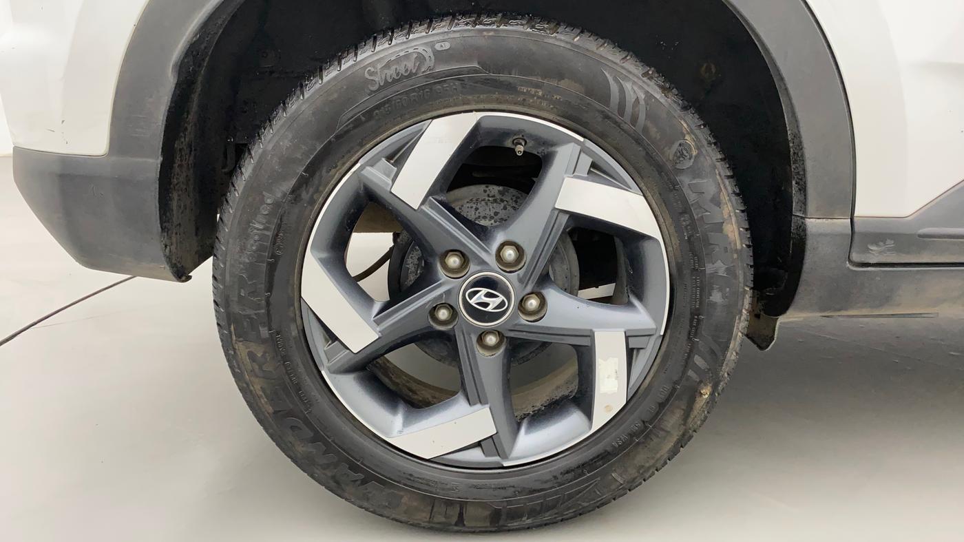 2021 Hyundai VENUE SX 1.0 TURBO, Petrol, Manual, 34,705 km, Right Rear Wheel